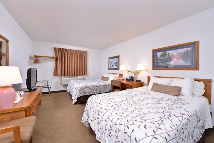 Номер Стандарт 2 Двуспальные Кровати, Americas Best Value Inn & Suites International Falls