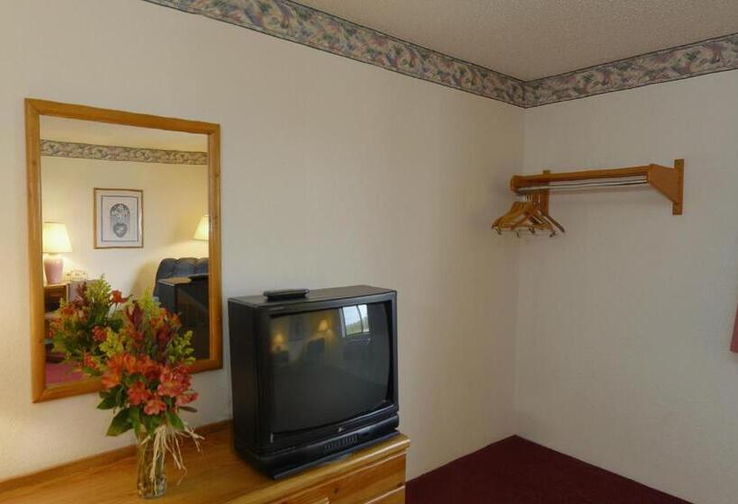 غرفة قياسية سرير كينج, Americas Best Value Inn & Suites International Falls