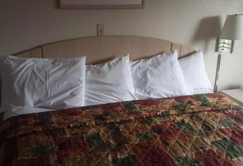 スタンダードルーム, Americas Stay Inn Leavenworth