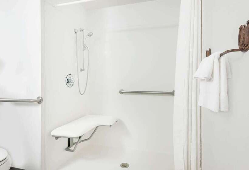 غرفة قياسية لذوى الاحتياجات الخاصة, Super 8 By Wyndham Powell