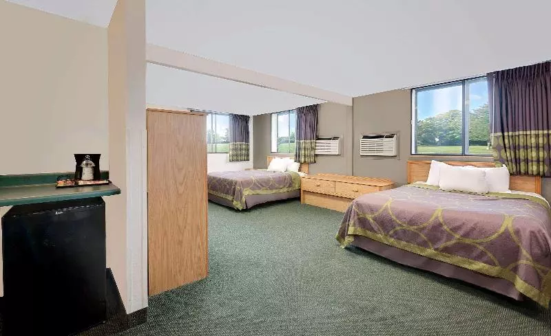 スイート, Super 8 By Wyndham Spearfish