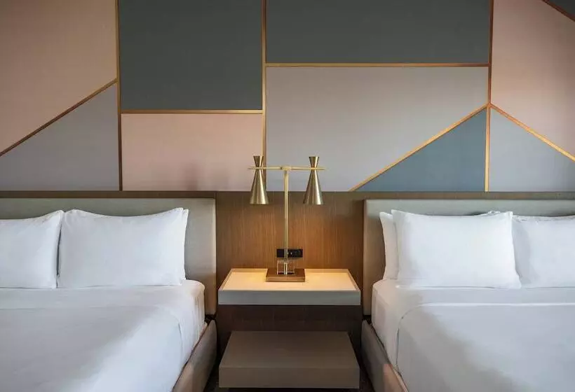 سوییت اجرایی, Renaissance Esmeralda Resort & Spa, Indian Wells