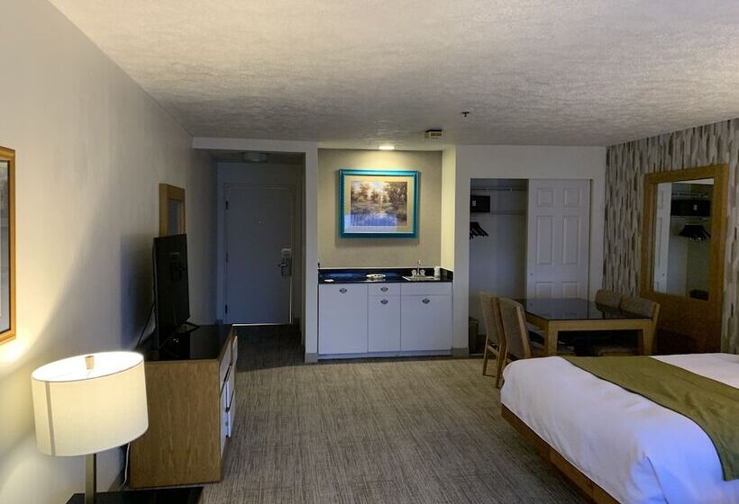 标准工作室, Split Rock Resort