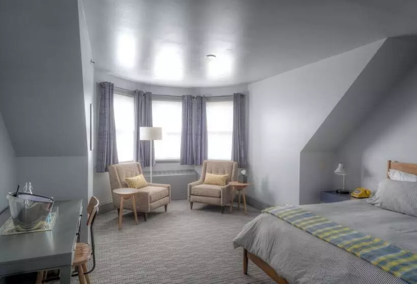 デラックスルーム, The Hotel Portsmouth   Downtown