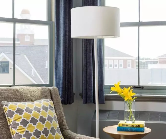デラックスルーム, The Hotel Portsmouth   Downtown