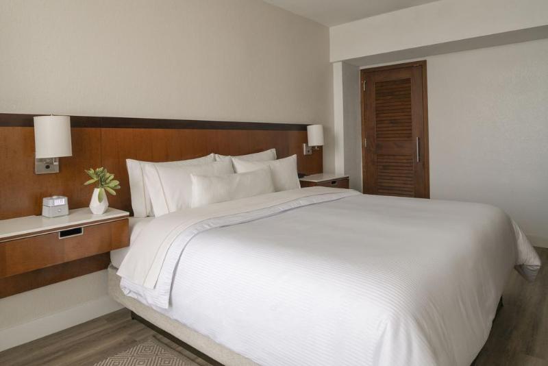 带大床的标准间, The Westin Fort Lauderdale Beach Resort