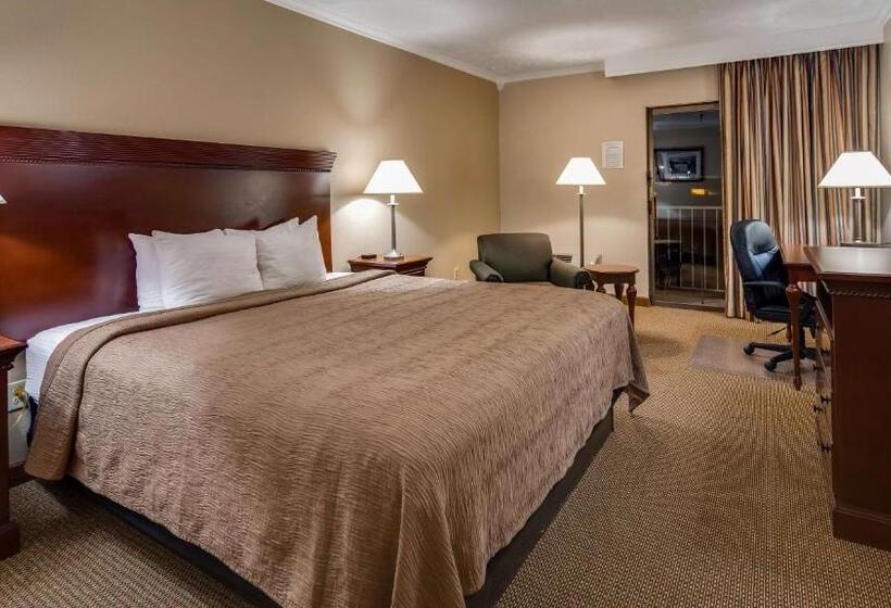 キングサイズベッドのスタンダードルーム, Best Western Plus Ahtanum Inn