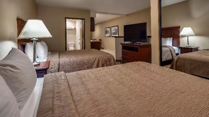 クイーンサイズベッドのスイートルーム, Best Western Plus Ahtanum Inn