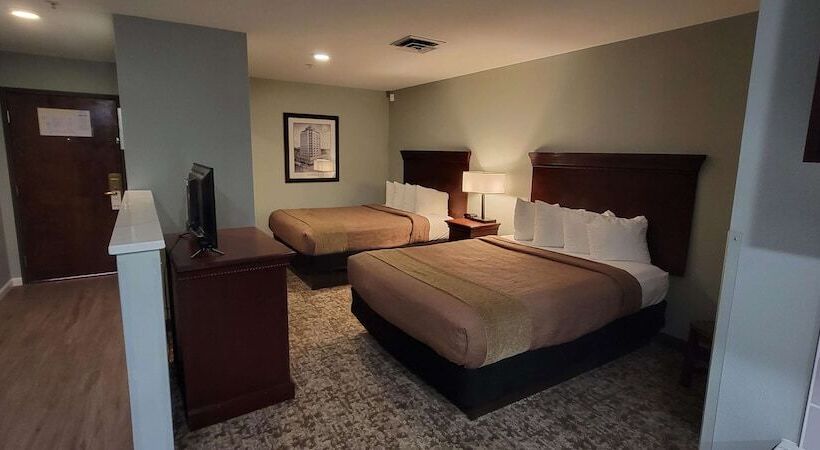 جناح مزوَّد بشرفة, Best Western Plus Ahtanum Inn