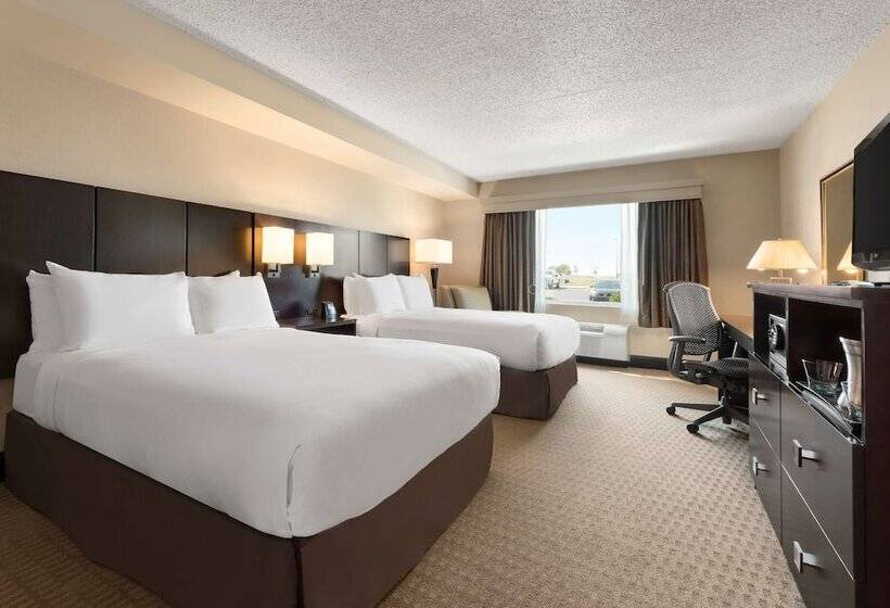 2ダブルベッドのスタンダードルーム, Doubletree By Hilton Hotel Wichita Airport