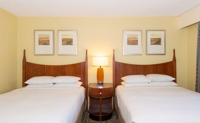 سوییت, Hilton Phoenix Resort At The Peak