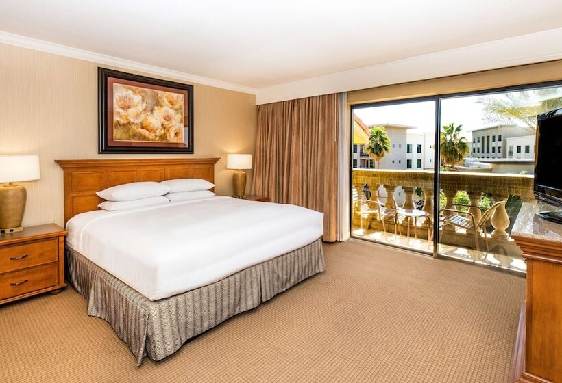 سوییت, Hilton Phoenix Resort At The Peak