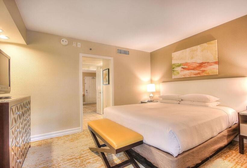 سوئیت برای معلولان, Hilton Phoenix Resort At The Peak