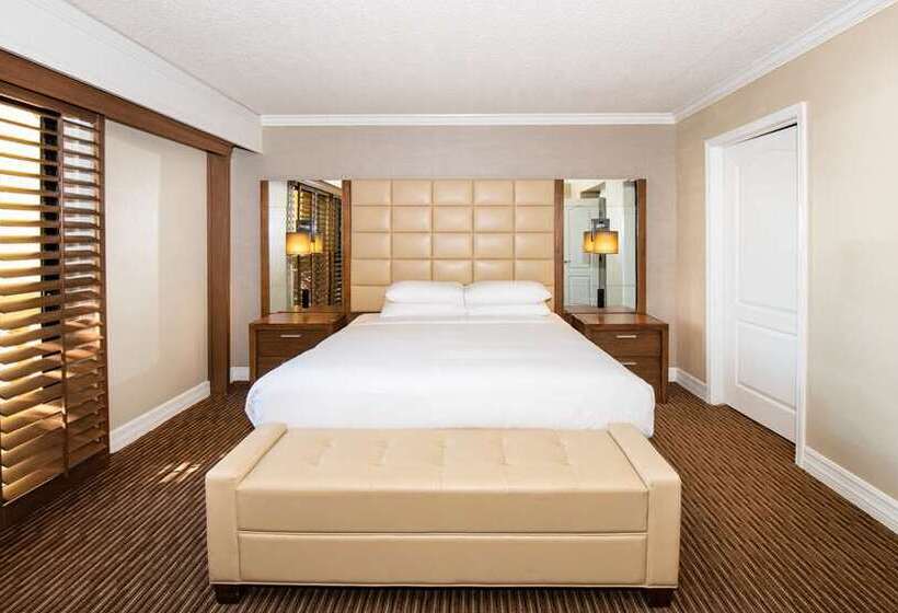 سوییت, Hilton Phoenix Resort At The Peak