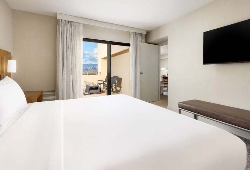 اتاق اجرایی, Hilton Tucson East