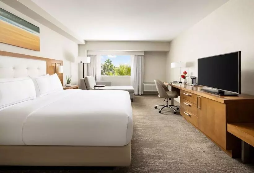 スタンダードルーム, Hilton Tucson East