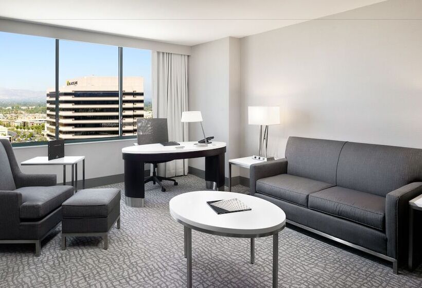 프리미엄 스위트, Hilton Woodland Hills / Los Angeles
