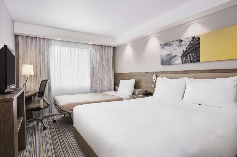 חדר סטנדרט, Hilton Woodland Hills / Los Angeles