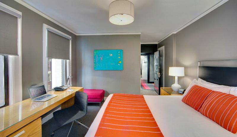 스탠다드 룸 킹사이즈 침대, Max