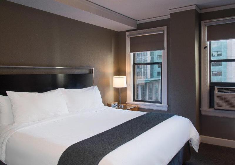 חדר סטנדרט עם מיטת קינג, Max