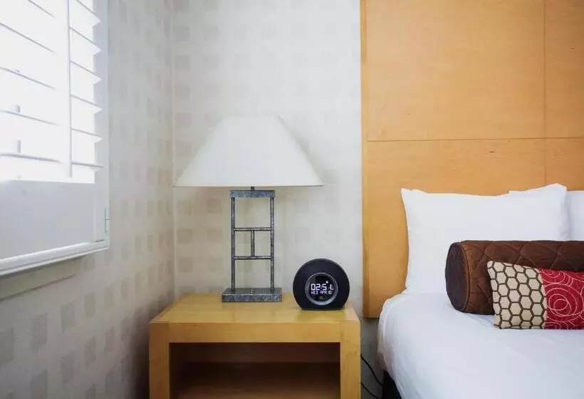 اتاق استاندارد, Menlo Park Inn