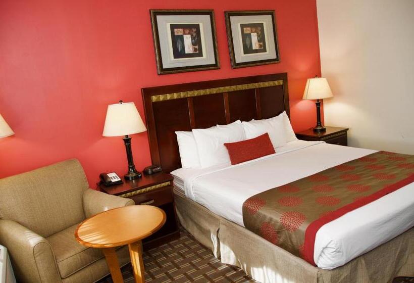 غرفة قياسية سرير كينج لذوى الإحتياجات الخاصة, Ramada By Wyndham Yuma