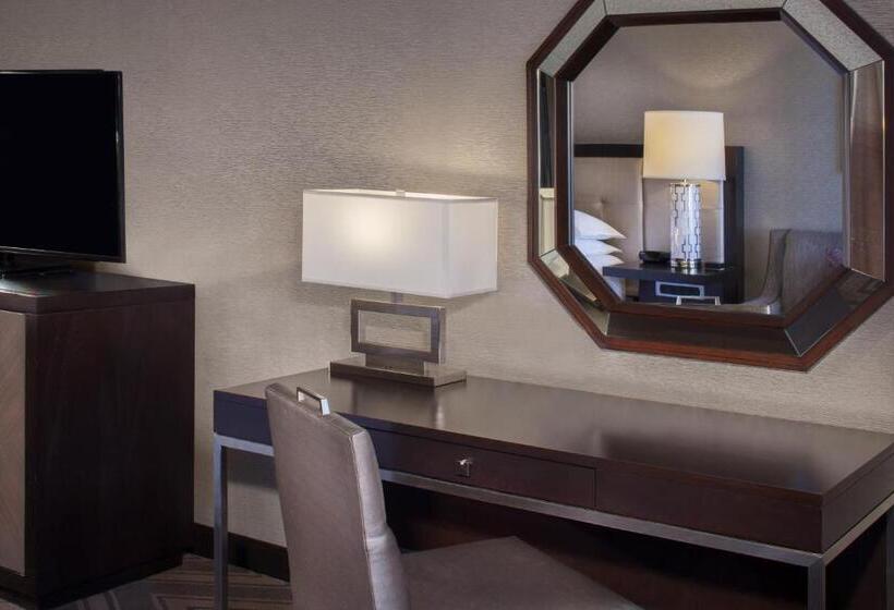 Стандартный Номер Кровать Кинг, Sheraton Bucks County Langhorne