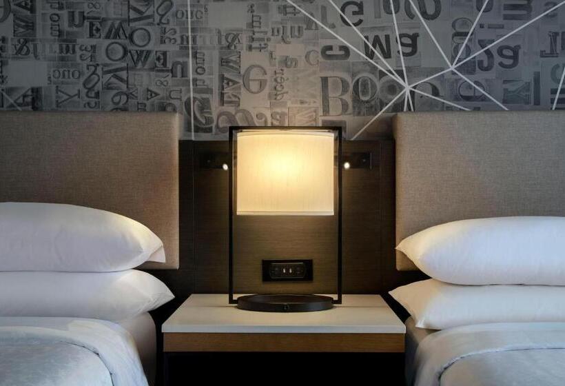 ２ダブルベッドのスタンダードルーム, Sheraton Philadelphia Downtown