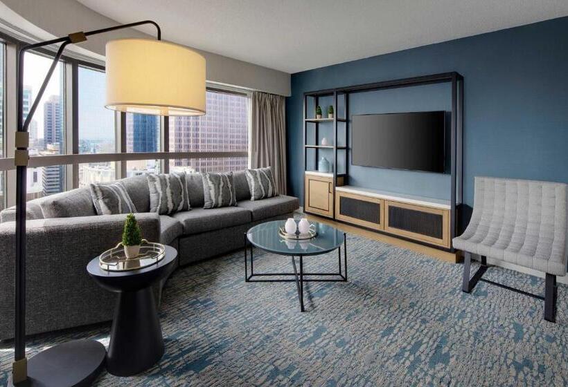 Полулюкс, Sheraton Philadelphia Downtown