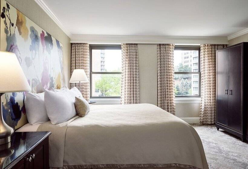 جناح بريميوم, The Raphael Hotel, Autograph Collection