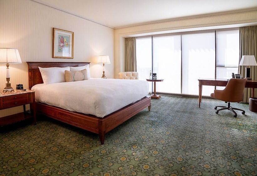 高级客房, The Westgate