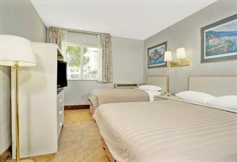 اتاق استاندارد, Travelodge By Wyndham Mill Valley/sausalito