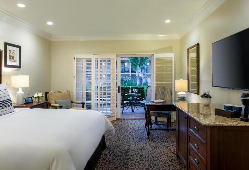 غرفة قياسية سرير كينج, Westlake Village Inn