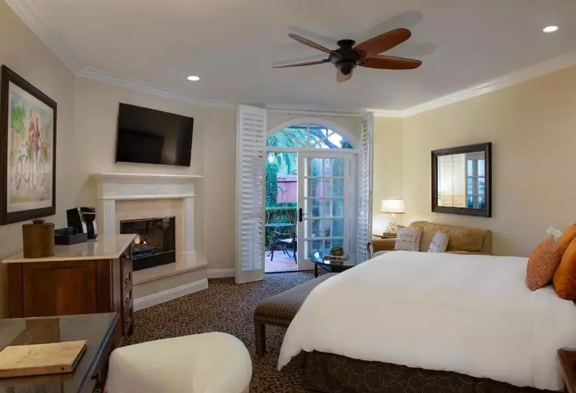 سوئیت با تخت بزرگ, Westlake Village Inn