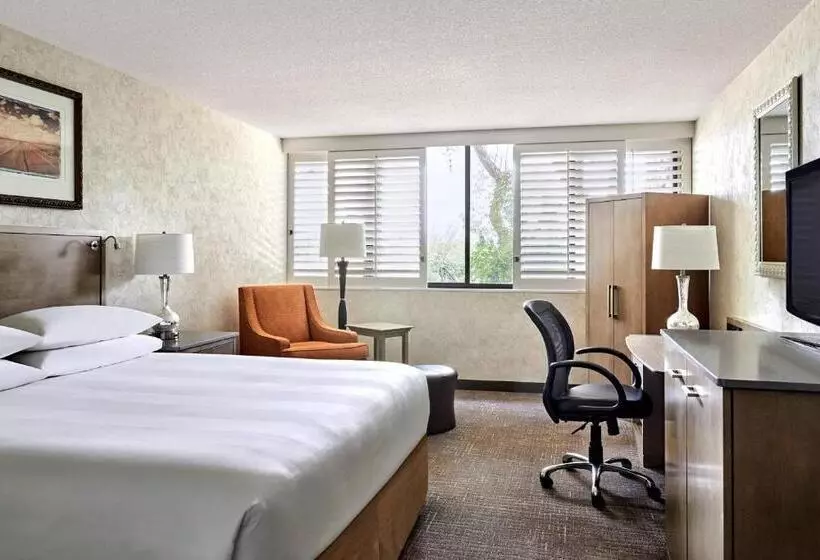 スタンダードルーム, Phoenix Marriott Resort Tempe At The Buttes