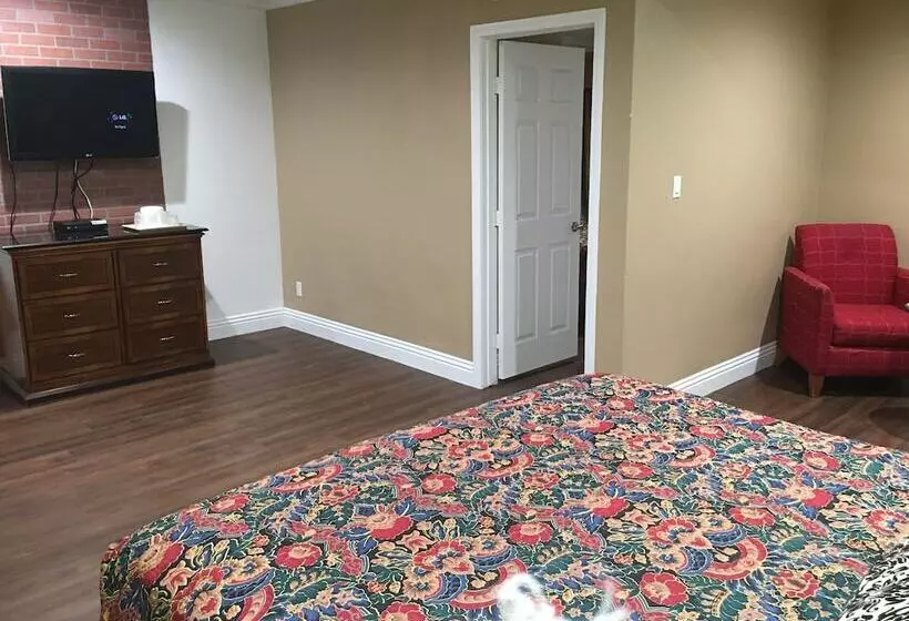 سوئیت 2 خوابه, American Inn & Suites Lax