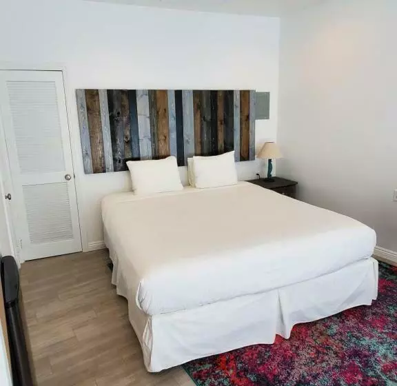 استودیوی استاندارد با چشم‌انداز دریا, Sea Horse Resort