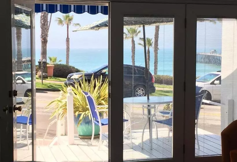 استودیوی استاندارد با چشم‌انداز دریا, Sea Horse Resort