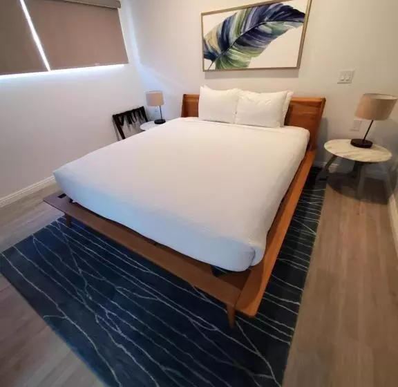 سوئیت با چشم‌انداز, Sea Horse Resort