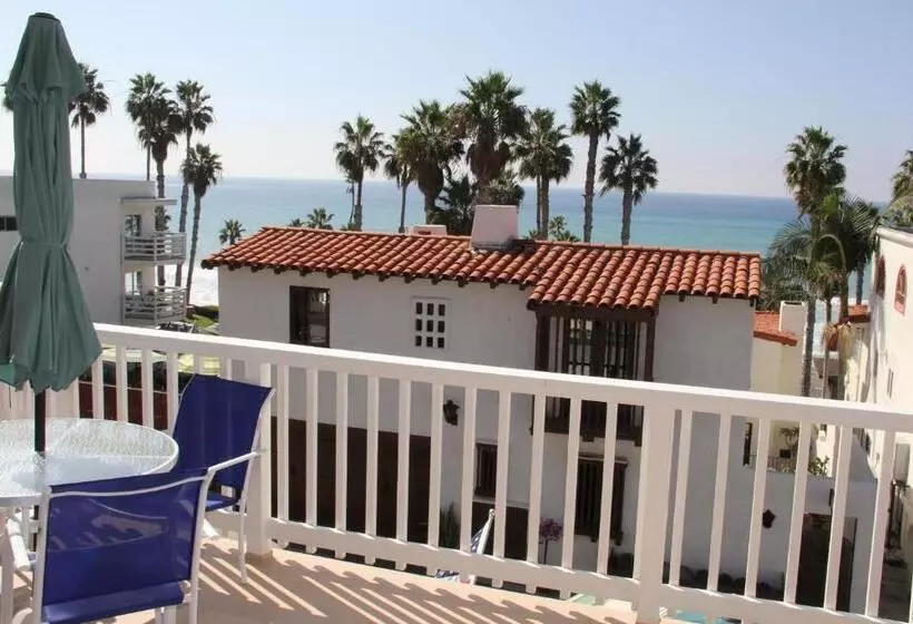 سوییت با چشم‌انداز جانبی دریا, Sea Horse Resort
