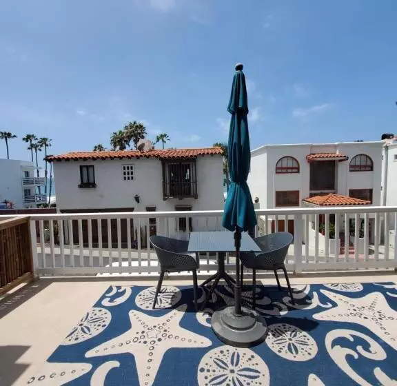 سوییت, Sea Horse Resort