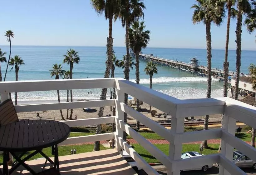 سوئیت دلوکس 2 خوابه, Sea Horse Resort