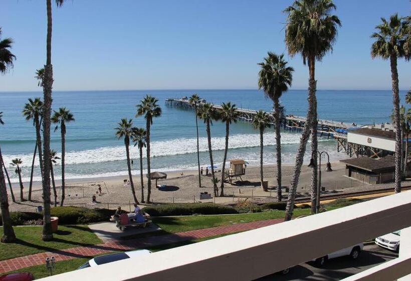 جناح ديلوكس غرفتين نوم, Sea Horse Resort