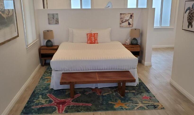 جناح مطلّ علي البحر, Sea Horse Resort