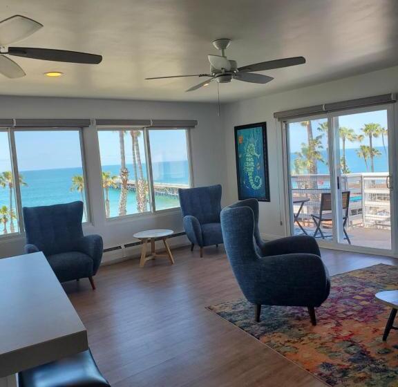 جناح ديلوكس غرفتين نوم, Sea Horse Resort