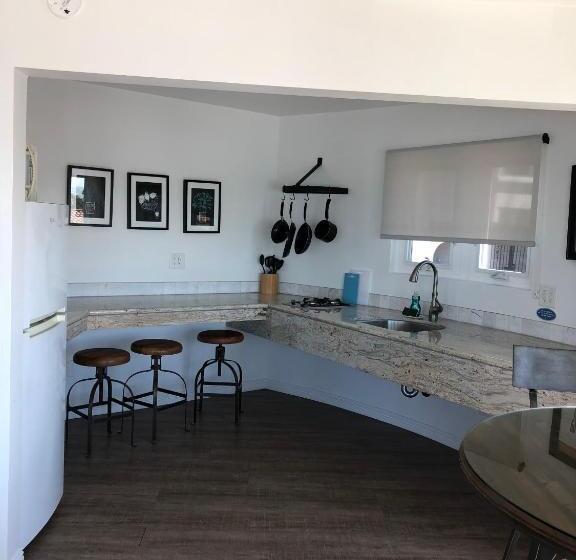 جناح ديلوكس مطل على البحر, Sea Horse Resort