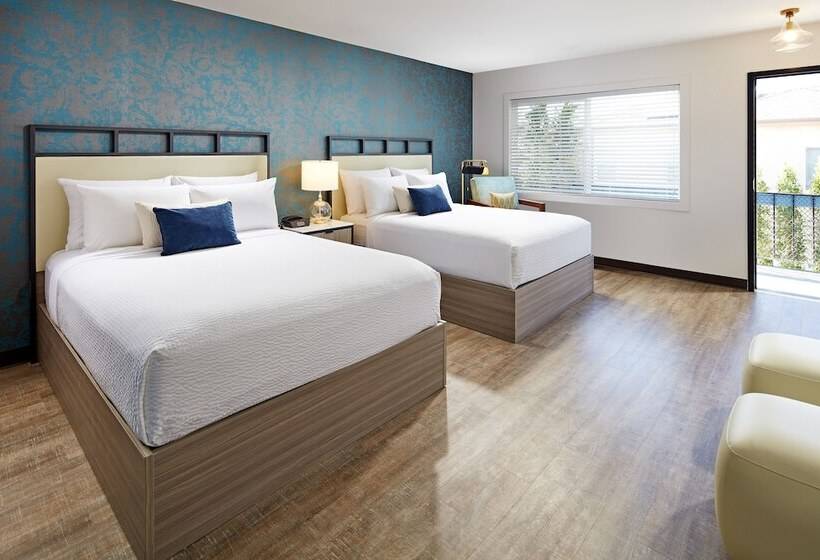 Номер Deluxe, The Shoal Hotel La Jolla Beach