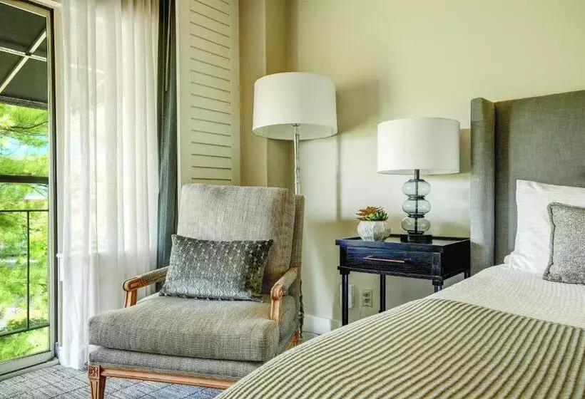 キングサイズベッドのスタンダードルーム, Woodmark Hotel & Still Spa