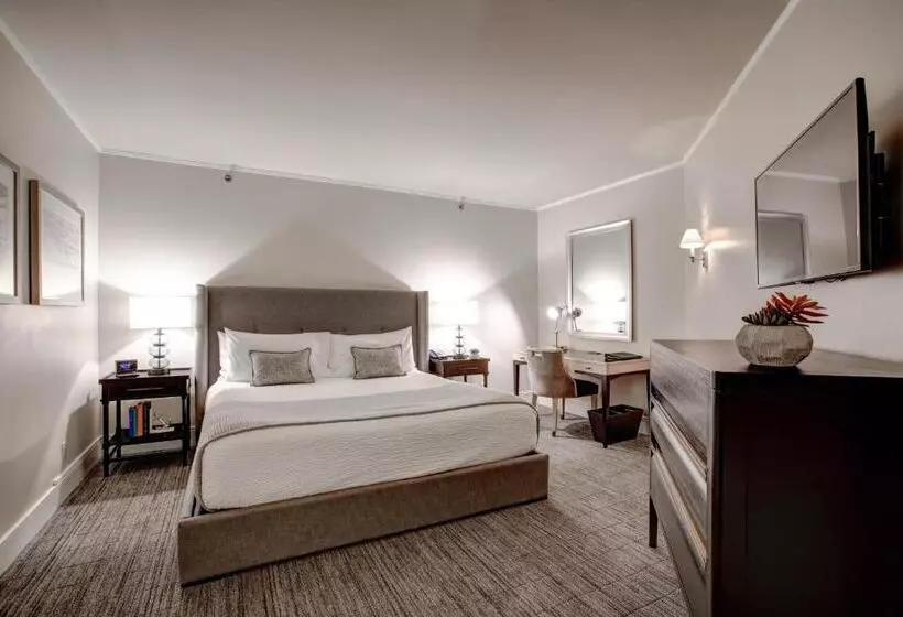 スイート, Woodmark Hotel & Still Spa