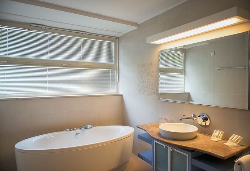 اتاق سوپریور, Boutique Hotel Portorose